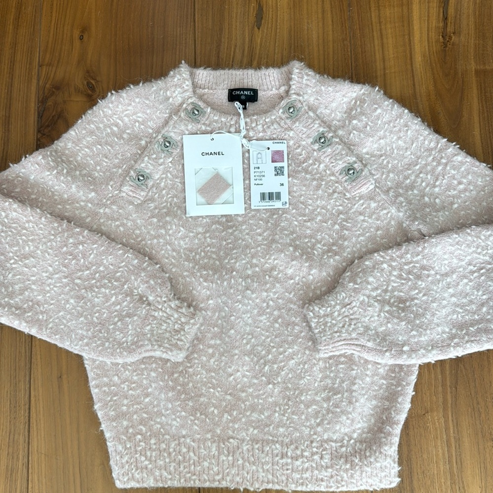 CHANEL Alpaca Sweater Size 36 NWT Pink and White